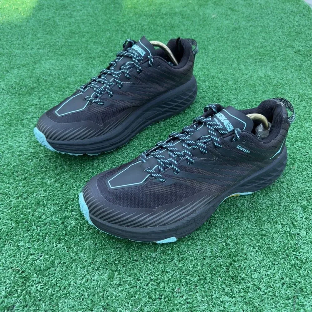 HOKA ONE ONE SPEEDGOAT 4 GTX - Women’s Trainer Shoes - SIZE 10.5
